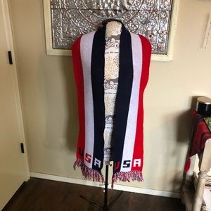USA Winter Scarf 78” x 8” with 3” fringe NWOT 🎁🎁